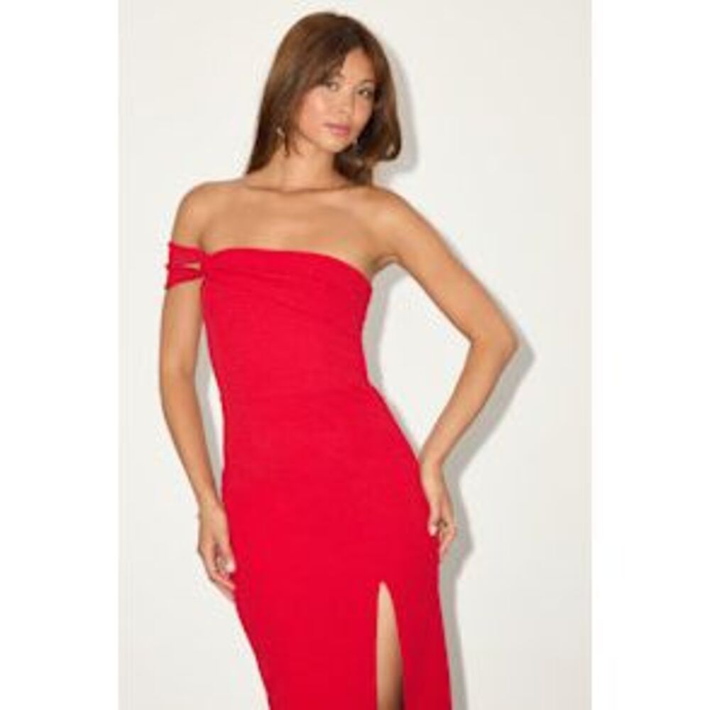 Lulu's Red Off-the-Shoulder Slit Midi Dress